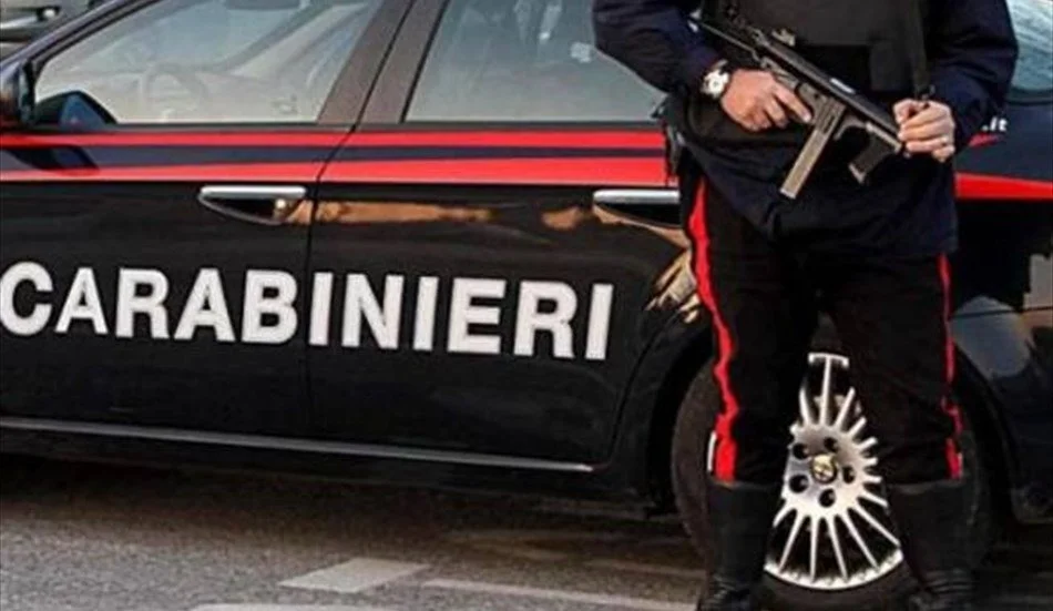 A Sant’Omero una donna cade dalle scale e muore, aperta un'inchiesta