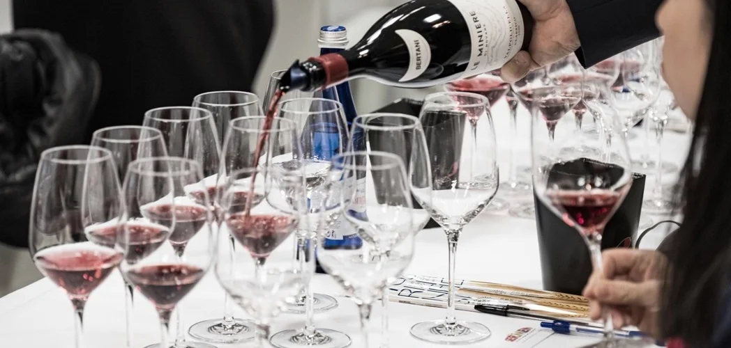 Al via Vinitaly, 200 vini in degustazione nella Terrazza Marche