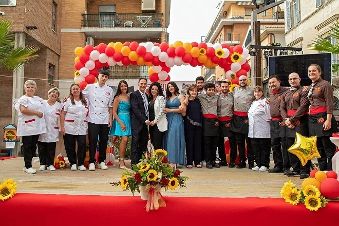 Festa grande per gli 80 anni della Pizzeria Concetti