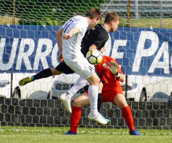 A dirigere il match della 1^ di ritorno del girone B di Promozione Castel di Lama - Azzurra Mariner è il sig. Eletto di Macerata