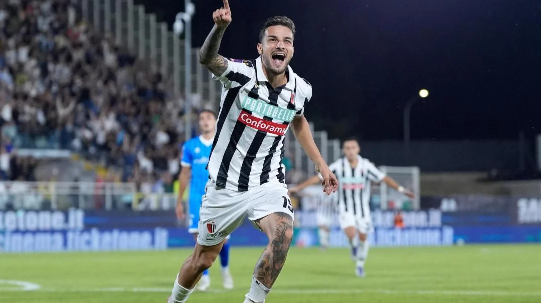 Ascoli Calcio - D'Uffizi nella storia del Picchio: a Padova la centesima presenza in bianconero