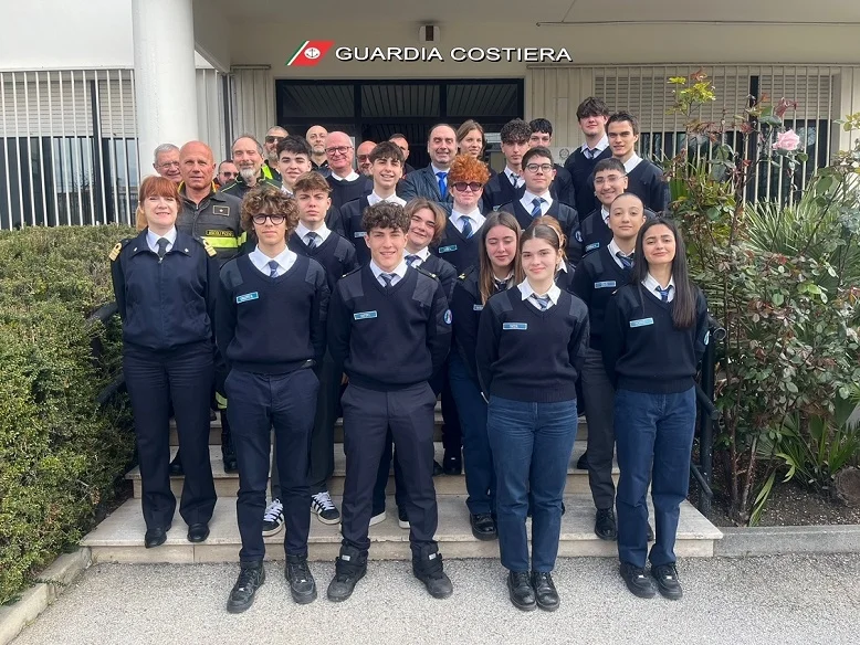 Guardia Costiera e scuola: un binomio che funziona