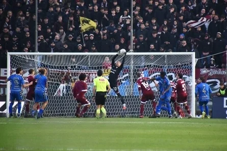 Il big match della 16^ di ritorno del girone B di Serie C Samb - Arezzo sarà diretto dal sig. Di Francesco di Ostia Lido