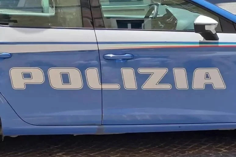 Deteneva oltre un etto di droghe di vario tipo, arrestato