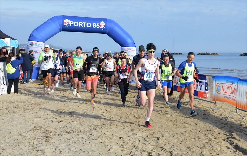 Si è svolta con una grande affluenza di atleti la 21a edizione della Maratona sulla Sabbia