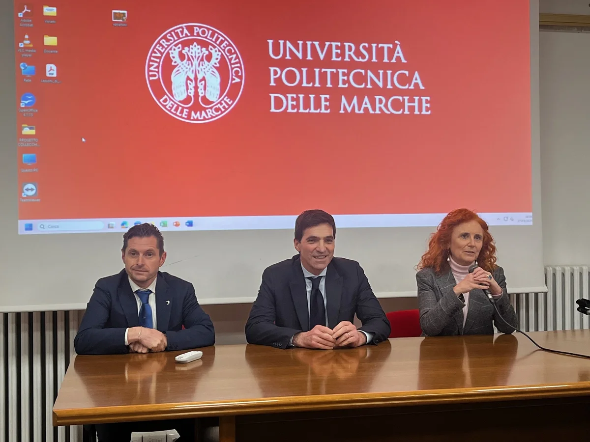 Visita all'ospedale 'Mazzoni' del presidente della Regione Acquaroli: annunciato l'acquisto del robot chirurgico ortopedico Mako - Comunicato stampa 28 marzo 2025