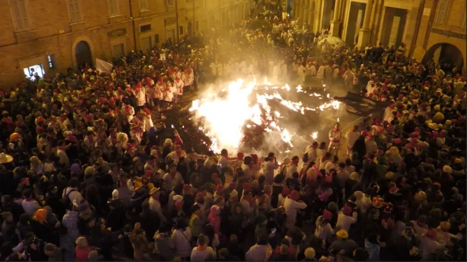Termina il Carnevale ad Offida con i Vlurd edizione 2024