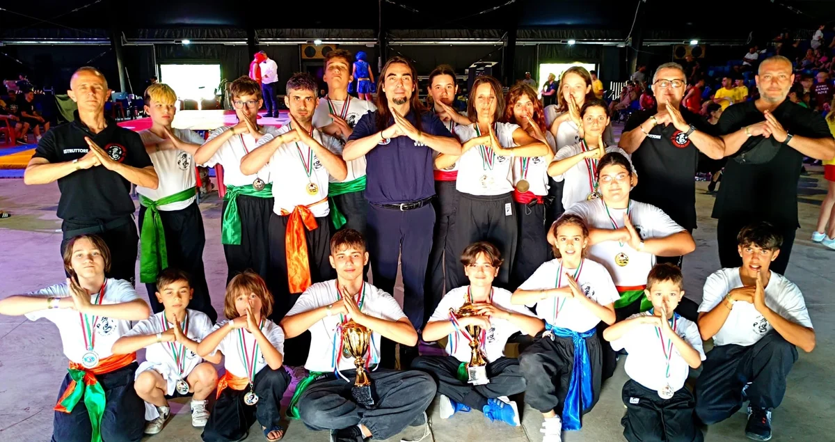 Kung Fu a tinte Tricolori per il Drago del Tao