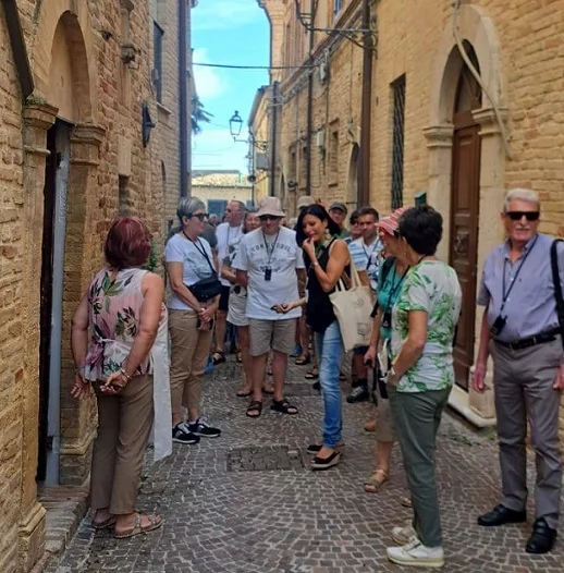 Terraviva risponde alle numerose domande pervenute da parte dei cittadini acquavivani