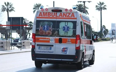Un uomo ferito sul lungomare di Porto San Giorgio, indaga la polizia 