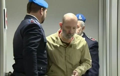 Omicidio con insulina, a giudizio infermiere già condannato all'ergastolo