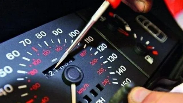 Truffe dei chilometri scalati da auto, sequestri per oltre 4,3 milioni