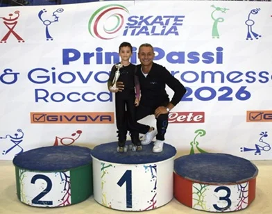 Pattinaggio Artistico Nazionale: Riccardo Mora vince la medaglia d’oro alla quinta edizione del Trofeo Nazionale Primi Passi e Giovani Promesse