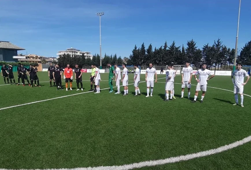 A quattro giornate dal termine del girone D di 1^ Categoria c'è attesa per il big match Grottammare-Azzurra Sbt