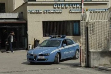 Teramo: espulsi ed accompagnati al Centro rimpatri due cittadini stranieri in attesa di rimpatrio