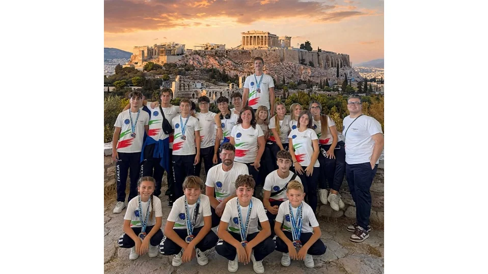 BOTTINO DI MEDAGLIE PER LA KARATE PAVONI AD ATENE