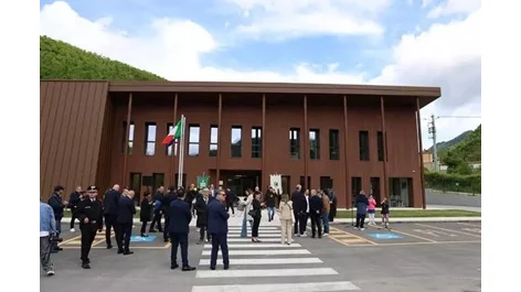'Simbolo del cratere', inaugurato il nuovo municipio di Arquata del Tronto 
