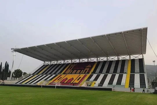 Inaugurata da due settimane la Curva Sud ad Ascoli risulta già danneggiata