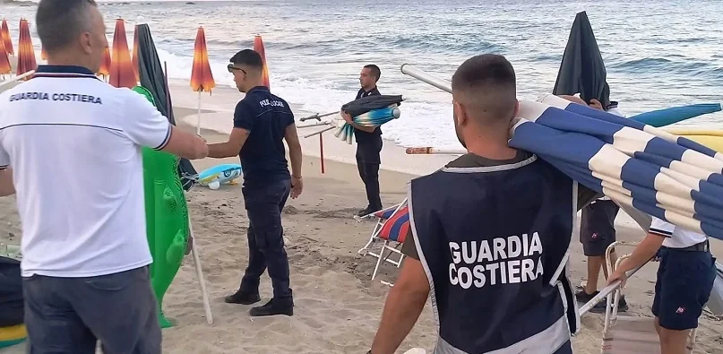 Guardia Costiera riconsegna 10mila metri quadri di spiaggia