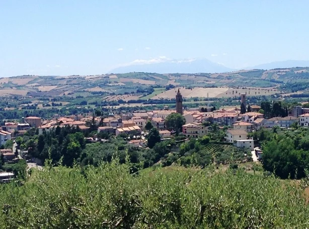 Nereto, la Chiesa della Madonna dell'Addolorata rimane ancora chiusa
