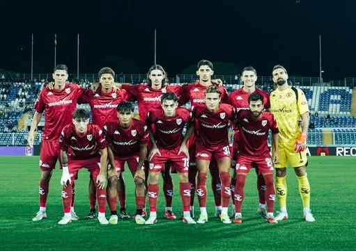 Settima giornata del girone B di Serie C che vede lo Spezia primeggiare e due panchine che saltano, Pineto e Sambenedettese