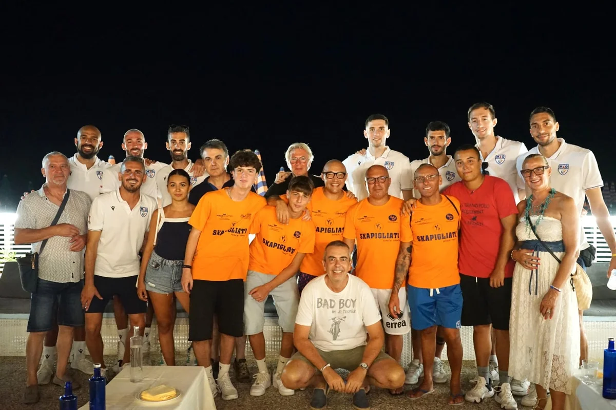 La Yuasa Battery ricevuta allo chalet Il Quadrifoglio di Porto San Giorgio