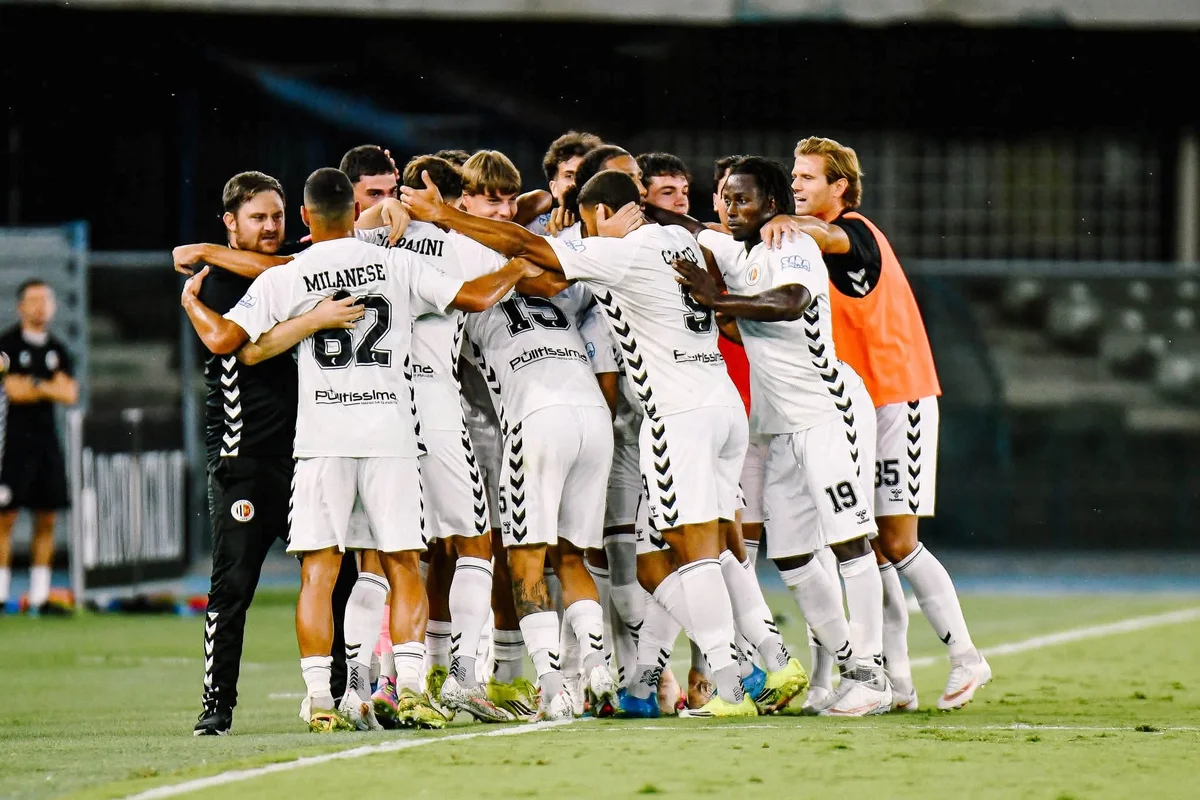 Ascoli Calcio - Gori rimonta la Carrarese, al Del Duca è 1-1
