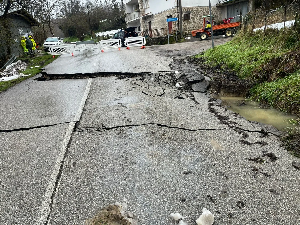 Emergenza maltempo: a Valle Castellana evacuata una frazione