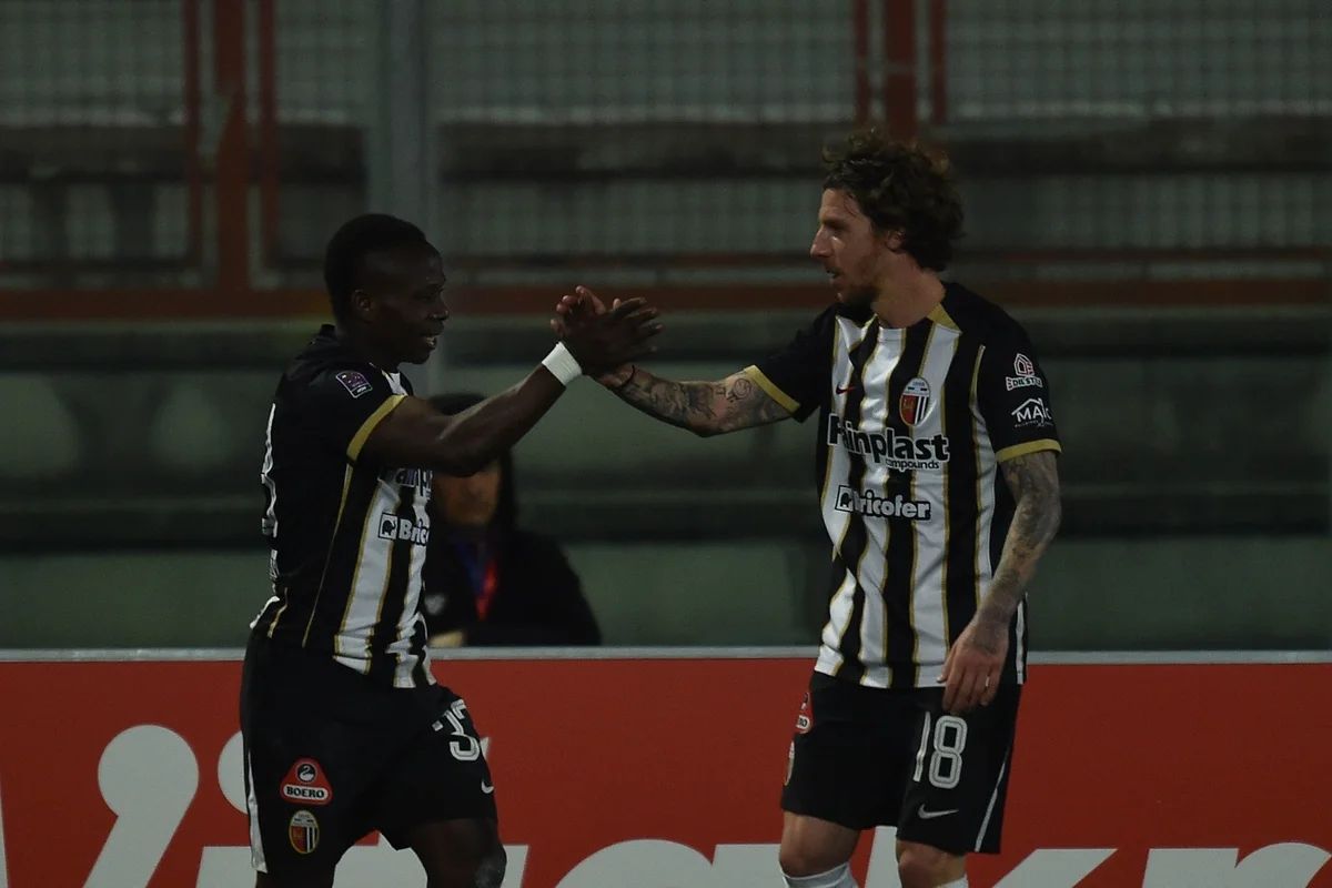 Ascoli Calcio - Salvezza e playoff: per il Picchio comincia un trittico decisivo