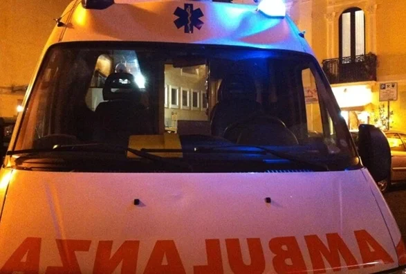 Ennesimo brutto episodio in stazione, operatori del 118 insultati da un gruppo di stranieri