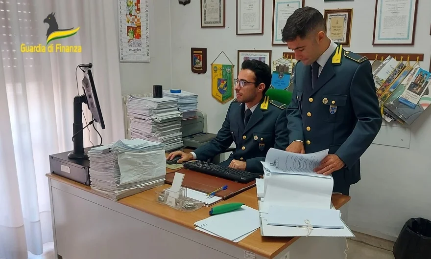 Guardia di Finanza: sequestro preventivo da 100mila euro ad azienda di prodotti Dop-Igp