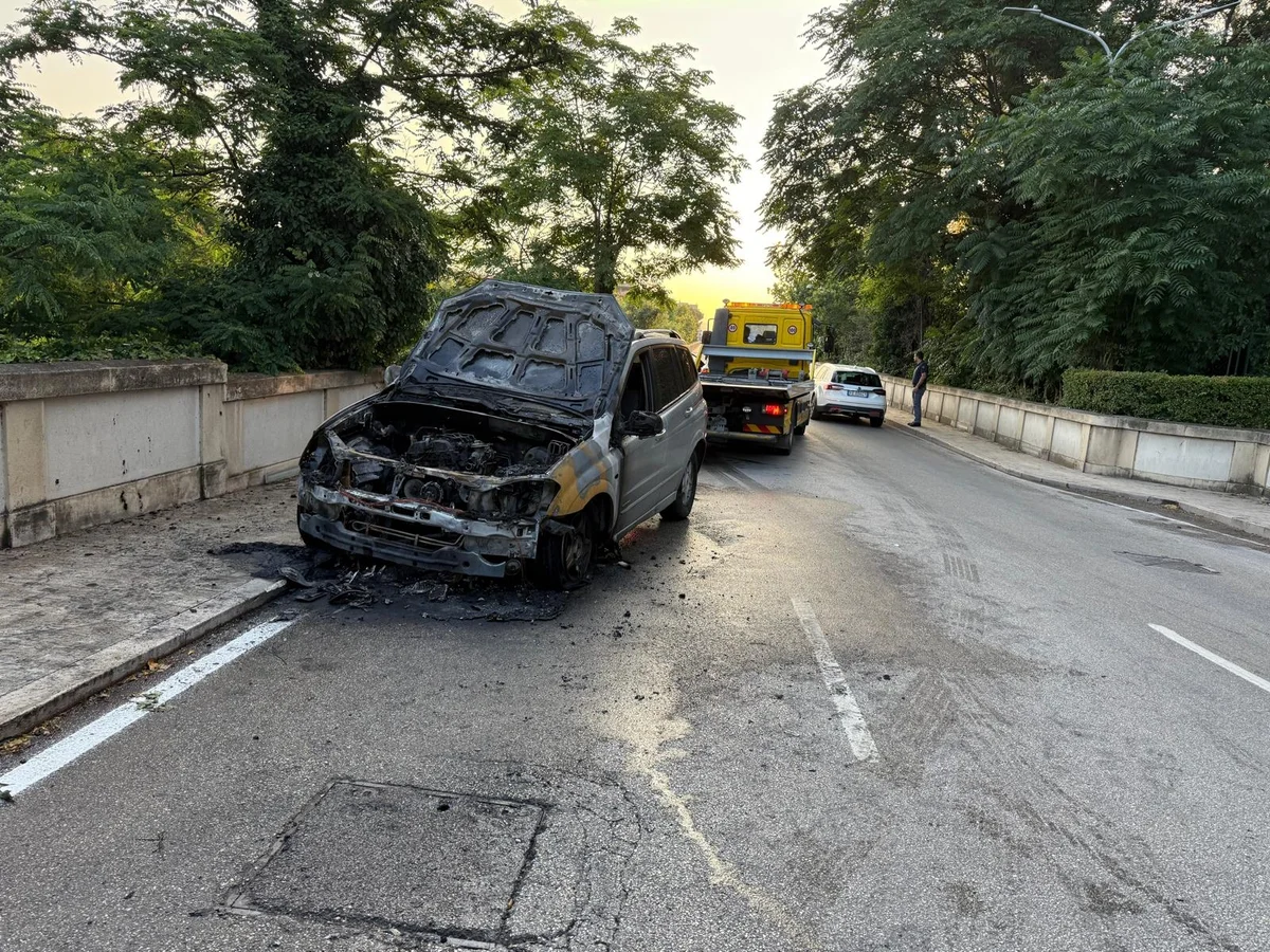 Teramo, tre auto in fiamme in pochi giorni