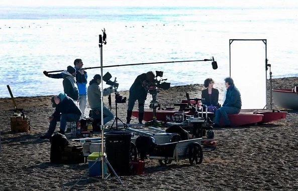 Ad Ancona in anteprima nazionale la proiezione della prima puntata della serie tv 'Balene' girata nelle Marche