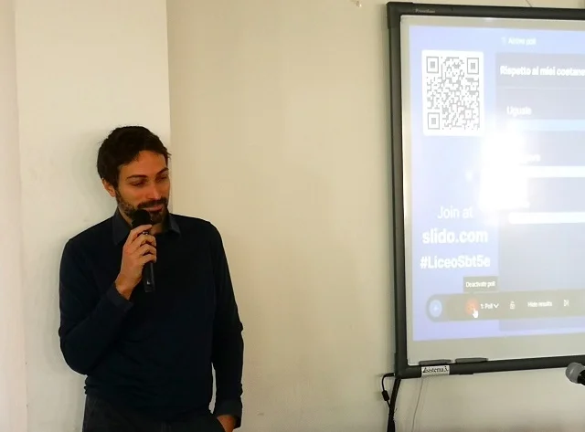 'Non aver paura di sbagliare': la lezione di Andrea Splendiani agli studenti del Rosetti