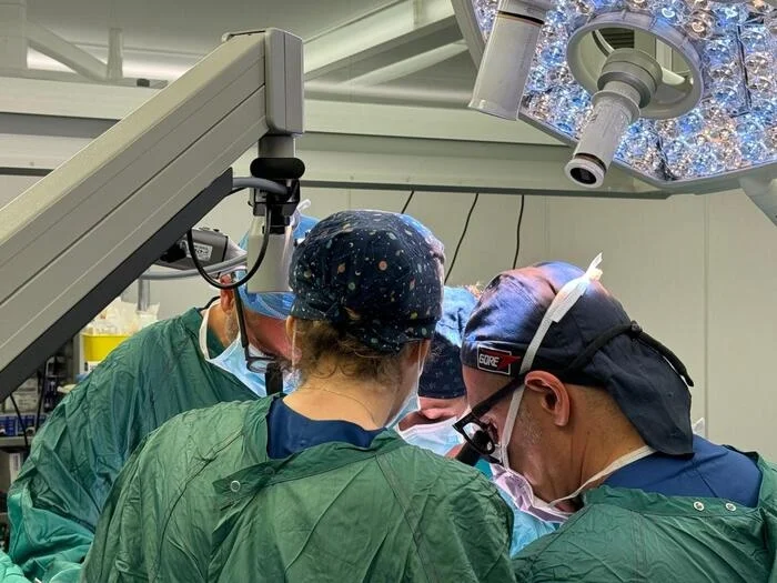 Eseguiti tre trapianti di fegato in 12 ore all'ospedale di Ancona