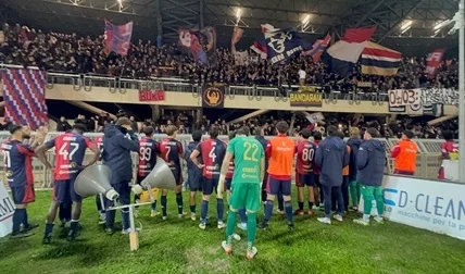 Il prossimo turno del girone B di Serie C inizia sabato 28 con Torres-Livorno e termina lunedì 30 marzo col big match Arezzo-Ascoli