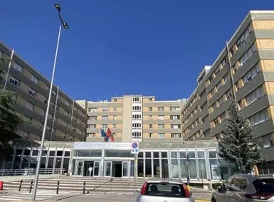 Incidente sul lavoro a Castelnuovo Vomano, operaia perde un dito