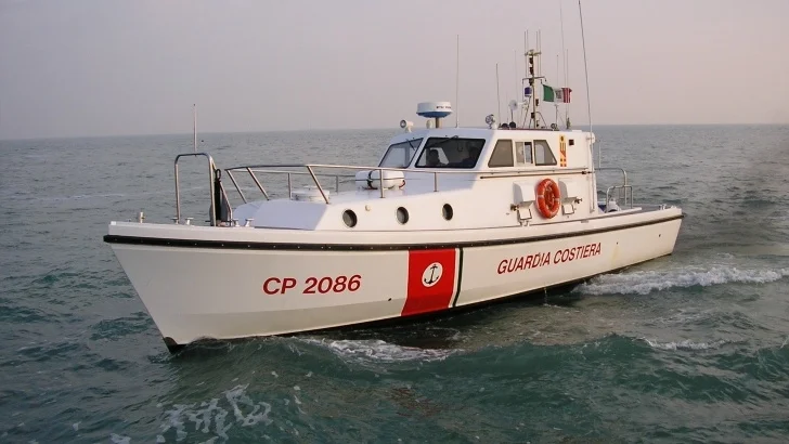 Collisione fra due pescherecci, soccorsi dalla Guardia Costiera