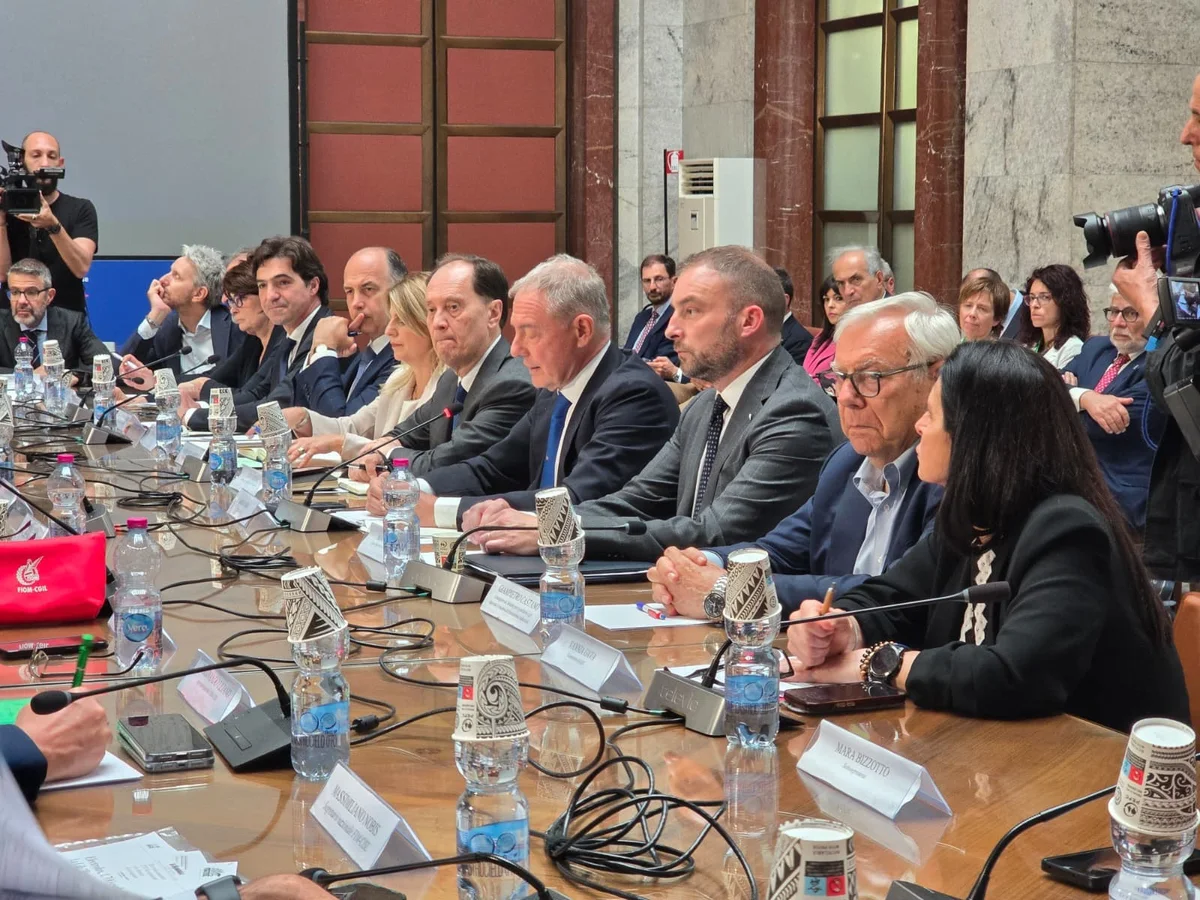 CRISI ELECTROLUX, TAVOLO AL MIMIT. ACQUAROLI: “PIANO IRRICEVIBILE E INACCETTABILE”