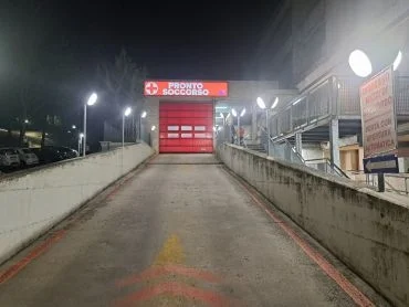 Pazienti in coda e tanti disagi: caos al Pronto Soccorso del Mazzoni