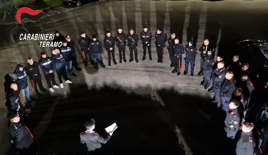 Carabinieri dipendenti del Comando Provinciale di Teramo, controlli più restrittivi su tutto il territorio