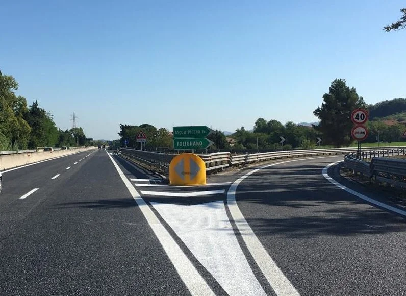 Ascoli Piceno - Dramma in Superstrada: turista 49enne muore per un malore improvviso