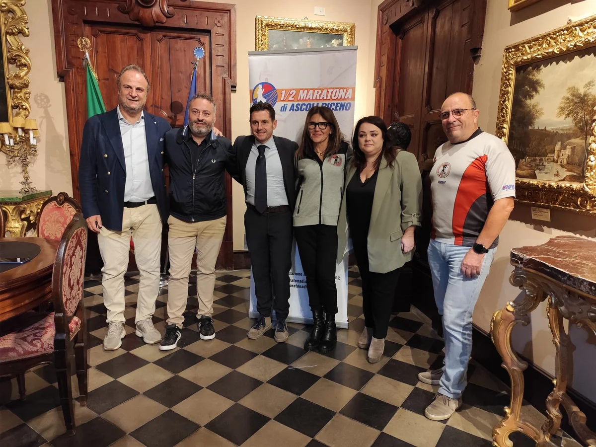 Ascoli Piceno - Arriva la "Mezza Maratona", una domenica di corsa tra le strade della provincia