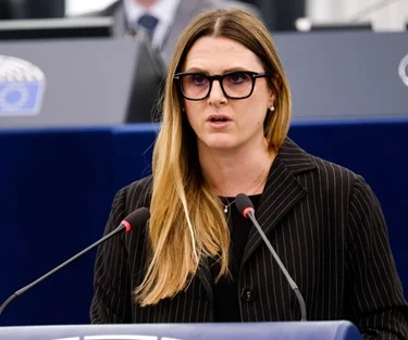  Ricci e Tramacere coordinano il tavolo “L'Europa che vogliamo: infrastrutture moderne, mobilità integrata e appalti per l'innovazione", plenaria finale con Elly Schlein