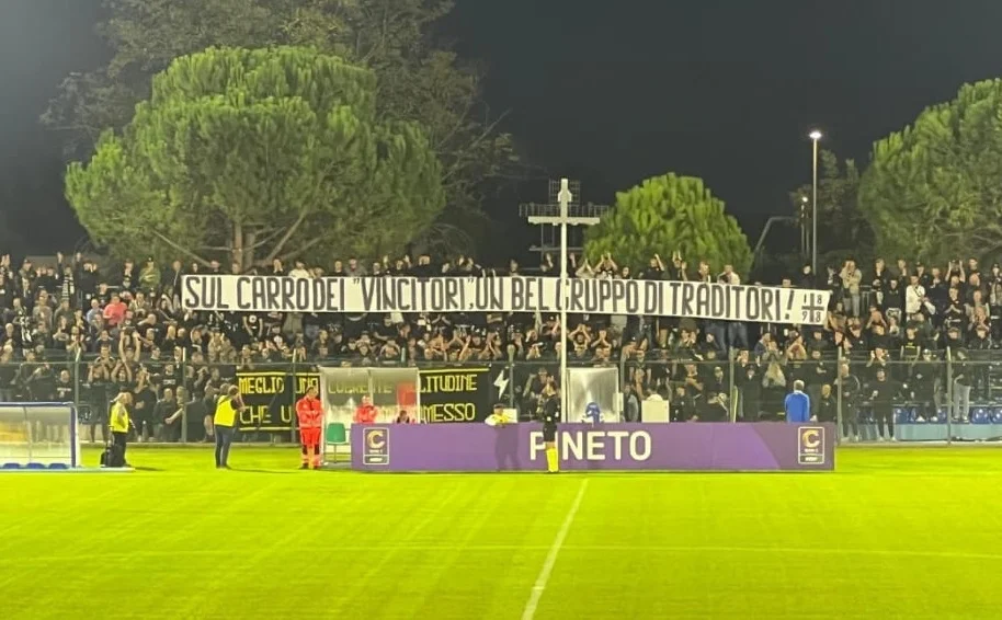 Ascoli Calcio - Incubo senza fine, tifosi in ansia: "Mai così in basso"