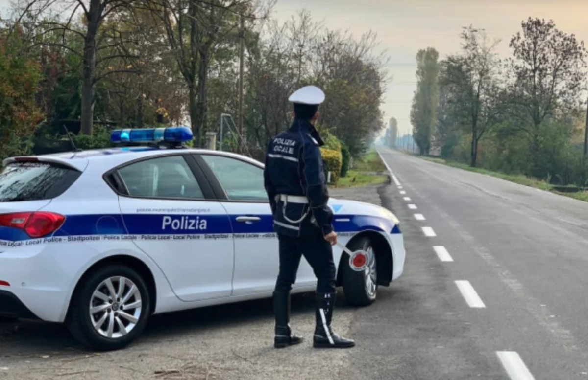 Ascoli Piceno - Polizia Locale in azione sulle strade, ritirate cinque patenti