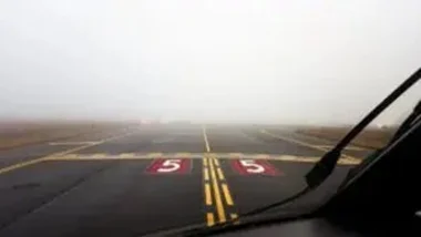 Disagi per nebbia all'aeroporto d'Abruzzo, voli dirottati e ritardi