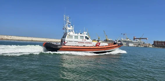 "MARE E LAGHI SICURI 2026”: OLTRE 9.000 CONTROLLI LUNGO LE COSTE MARCHIGIANE. SICUREZZA, LEGALITÀ E TUTELA DELL’AMBIENTE AL CENTRO DELL’OPERAZIONE DELLA GUARDIA COSTIERA