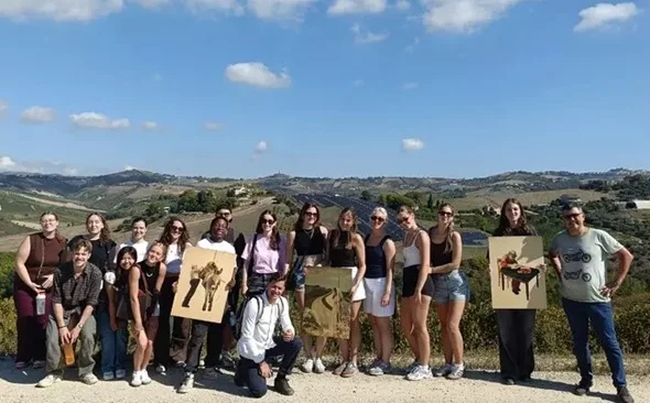 Studenti olandesi nel Piceno progettano il recupero di case coloniche rurali 
