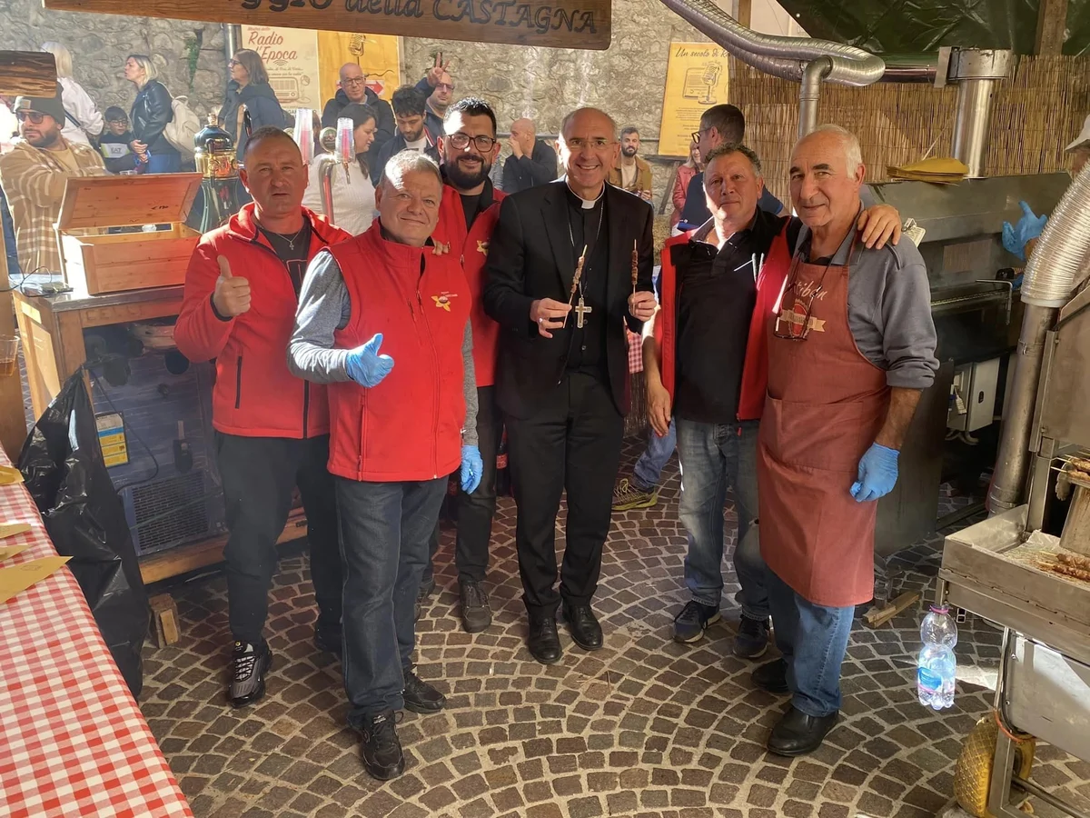Successo senza precedenti alla 51ª Sagra della Castagna di Sante Marie: tra record di presenze, enogastronomia, natura e solidarietà